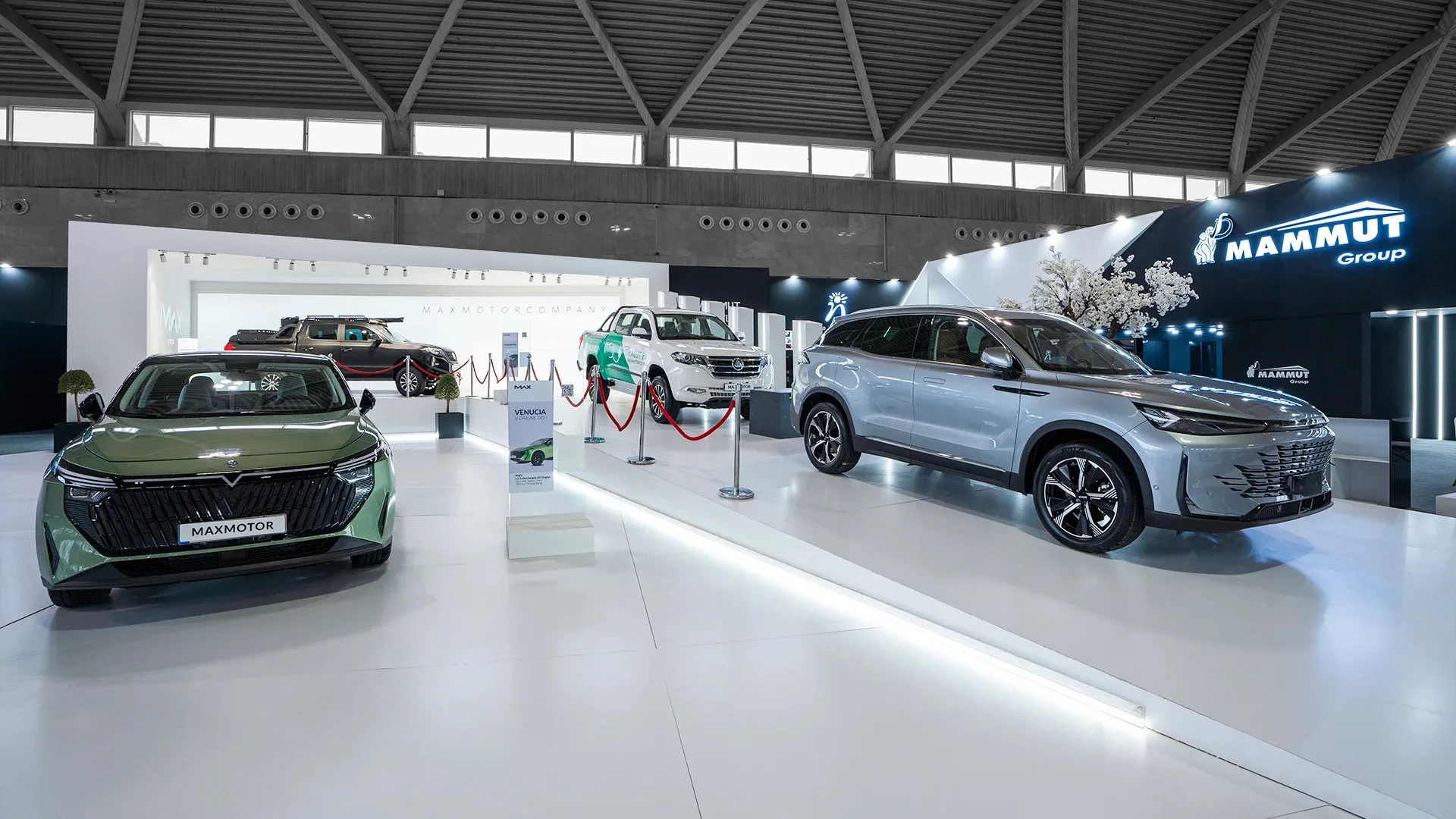   طراحی غرفه و غرفه سازی نمایشگاهی هولدینگ ماموت نمایشگاه خودرو شهر آفتاب 1402 
